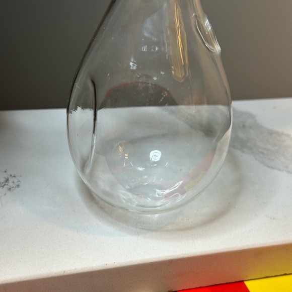 Three Hanging tear drop vases - Picture 2 of 4